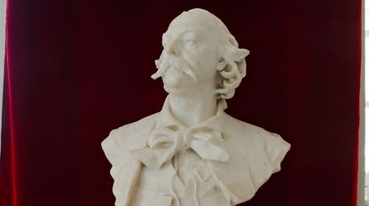 Busto de Flaubert no Museo Flaubert e de Historia da Medicina de Ruán