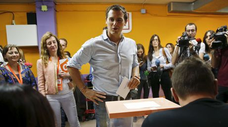 ANDREA COMAS | REUTERS