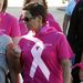 La organización de la carrera de la mujer recuerda que el lazo rosa es un símbolo de la lucha contra el cáncer de mama