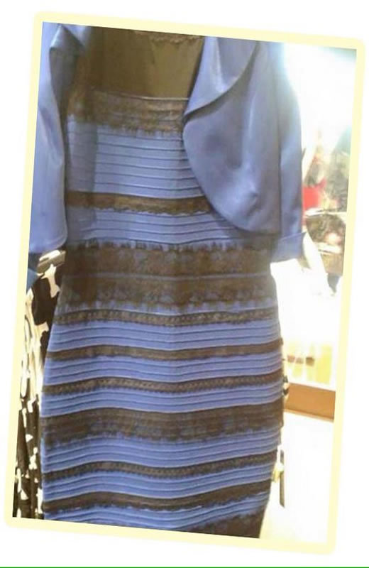 Cristina Pedroche se pone el vestido azul y negro o blanco y dorado