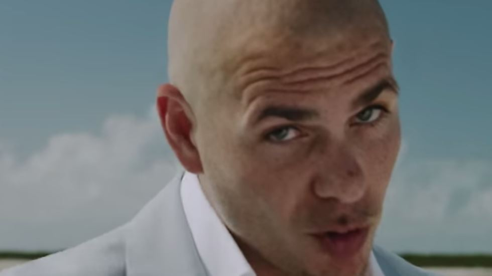 певец pitbull неон. питбуль песня. Pitbull ludacris. питбуль (рэппер). питбуль певец клипы.