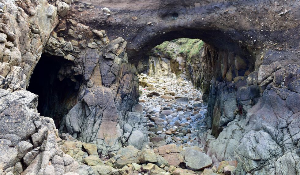 furna-furada-un-espect-culo-natural