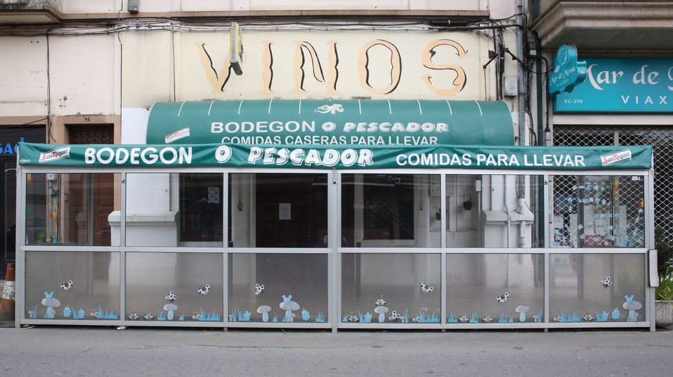 La carretera entre Buño y Agualada estuvo cortada por un accidente en Ardabón, Xornes La carretera entre Buño y Agualada estuvo cortada por un accidente en Ardabón, Xornes