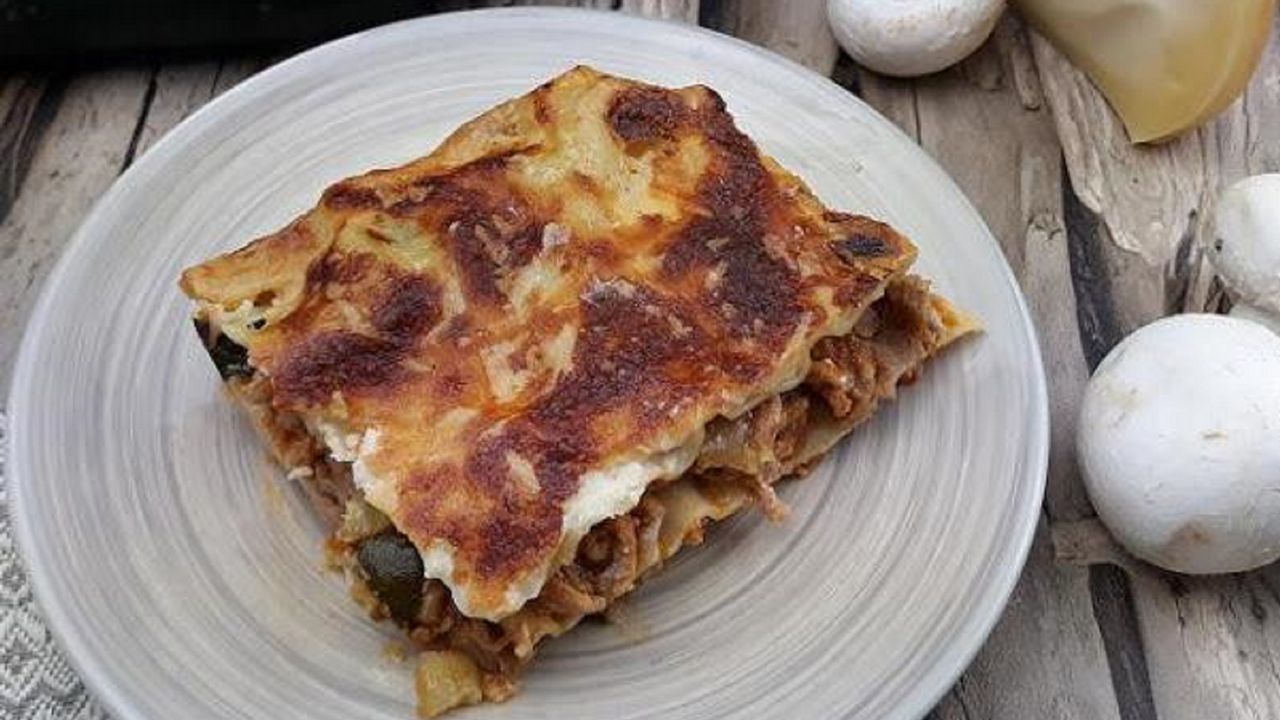 Lasaña con restos de carne asada