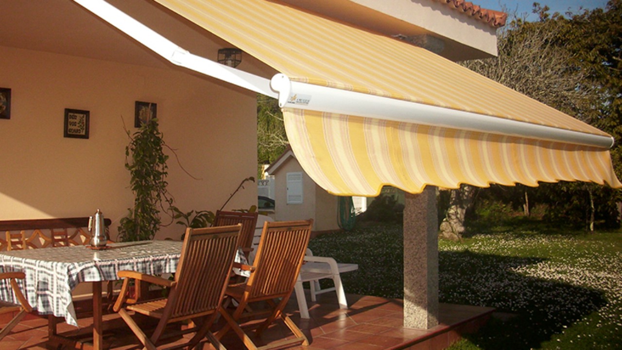 ¿ Necesitas instalar un toldo, una lona para el transporte o una lona