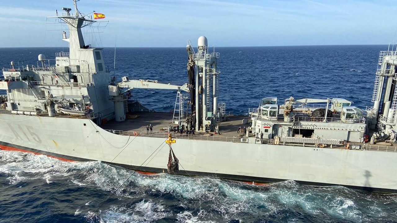El Cantabria y el Mahón, en el ensayo de la fuerza de guerra naval especial