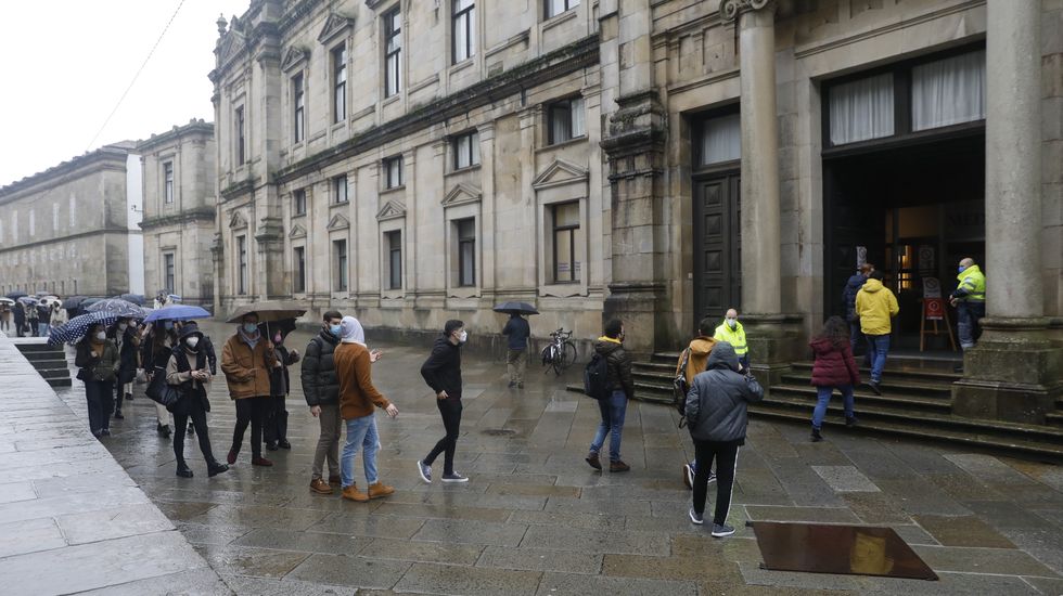 Castells presentó la nueva ley de universidades, centrada en la