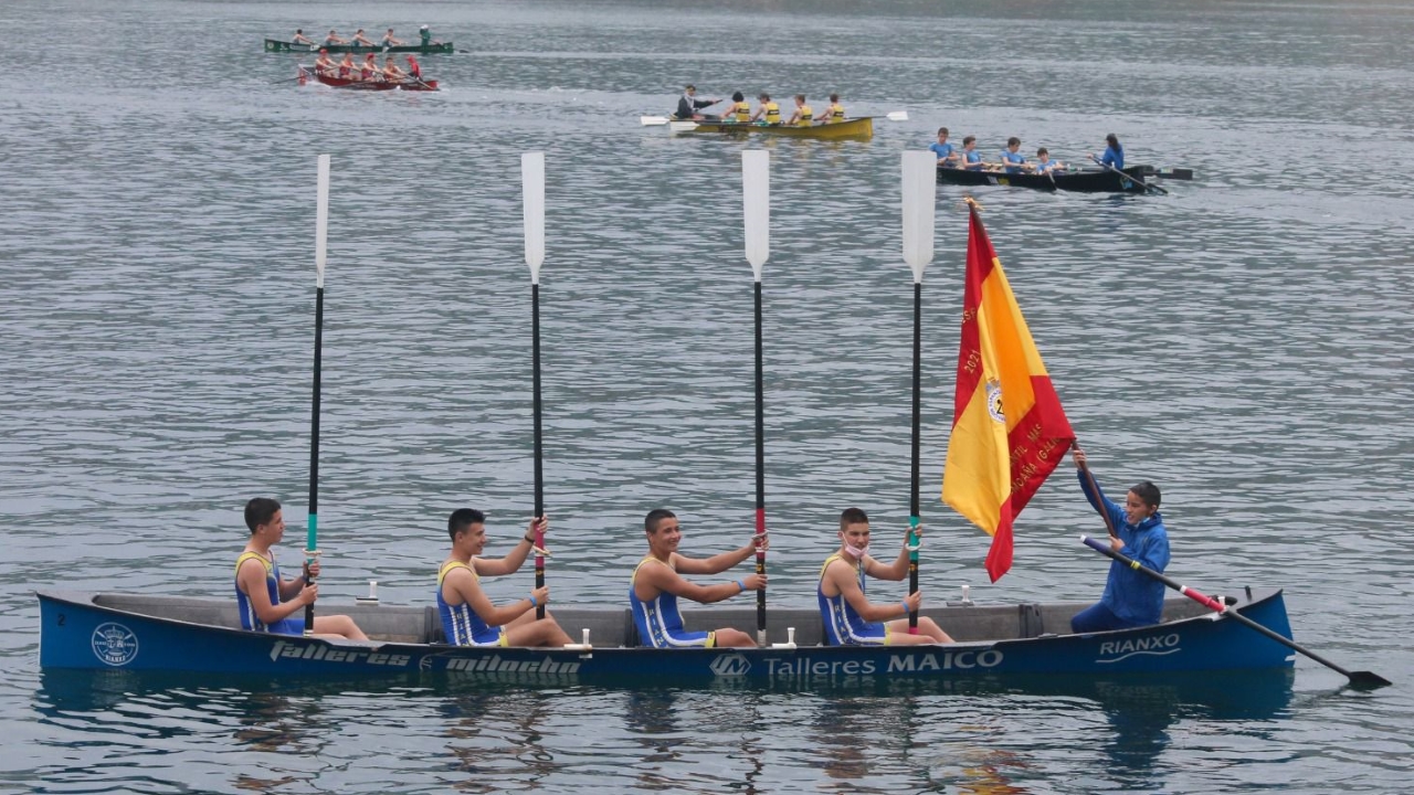 El equipo infantil masculino del Club