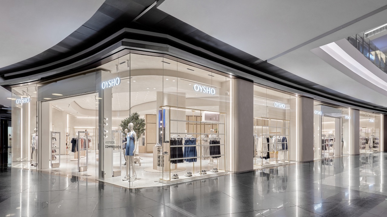 Oysho renueva su concepto en Marineda City de A Coruña y se convierte en  una de sus tiendas más grandes en España