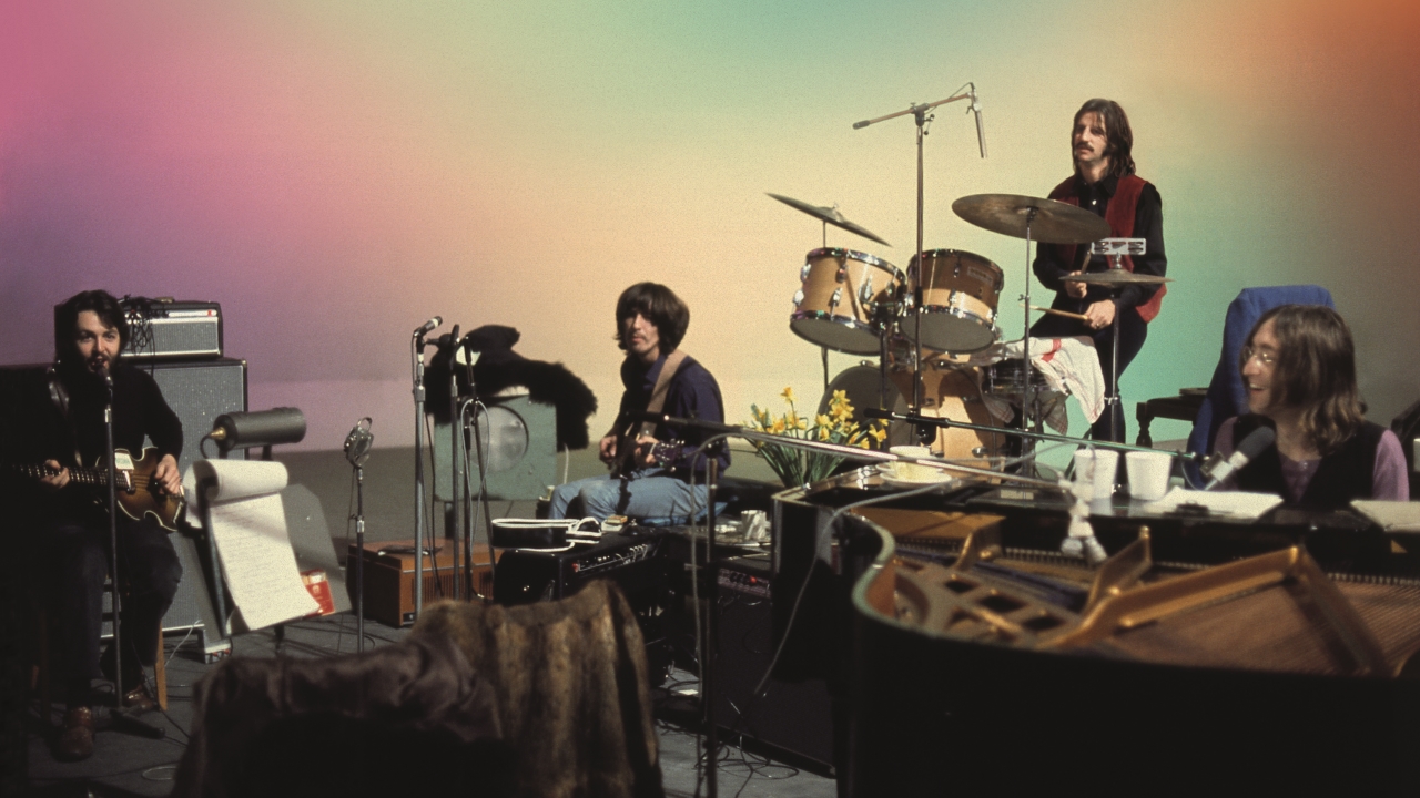 Peter Jackson resucita a The Beatles con seis horas de imágenes inéditas - Vimarsana News