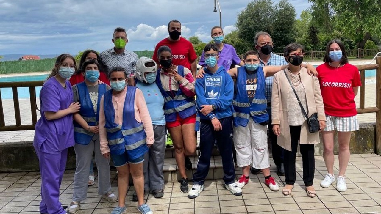 Las asociación de diversidad funcional Limisi se hace cargo de las piscinas de Xinzo - Vimarsana News