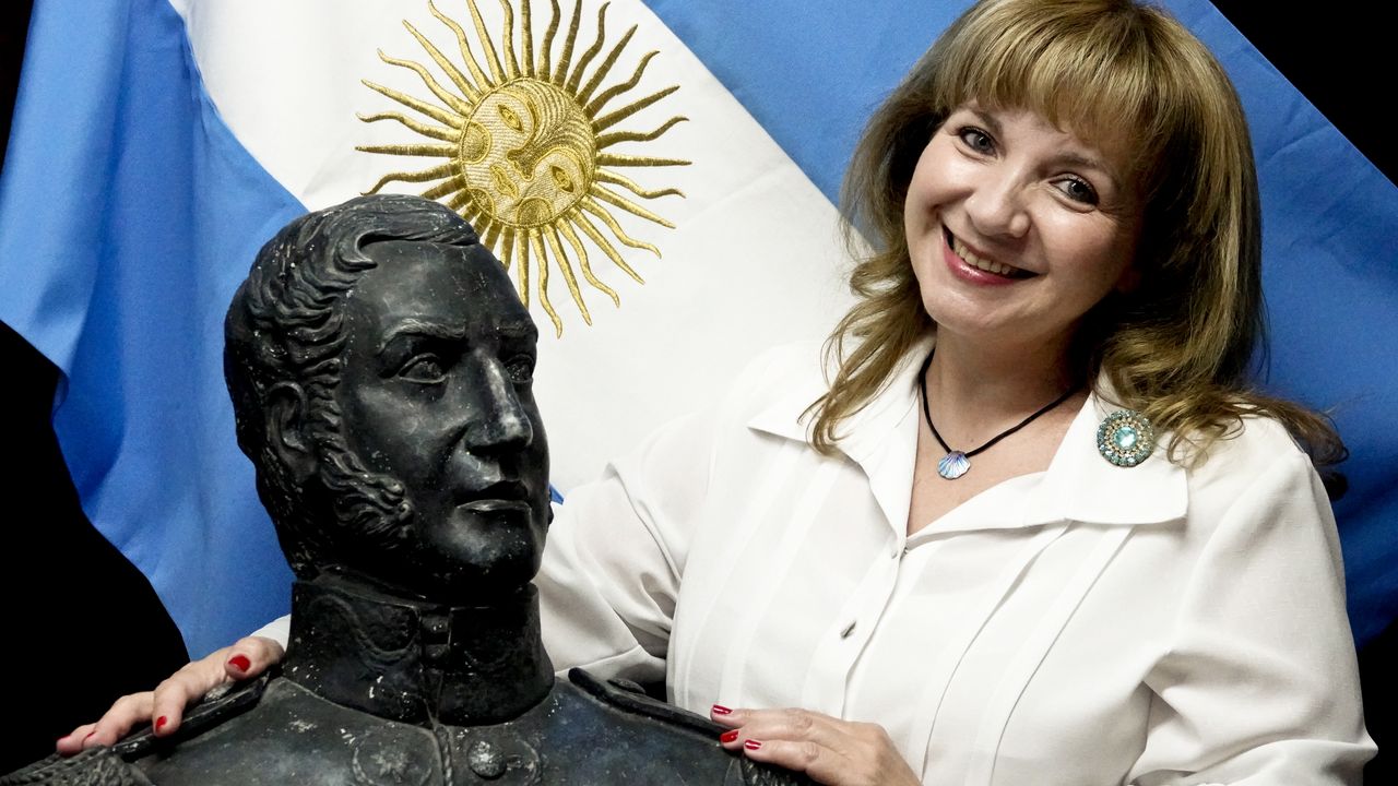 Silvina Montenegro: «Yo quiero a España desde siempre» - Vimarsana News
