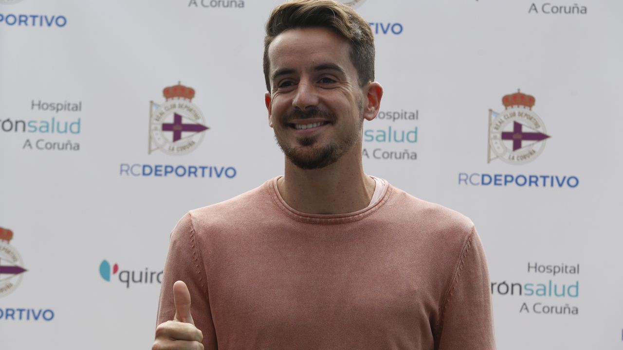 De Vicente, con una contusión en la rodilla, cerró la primera semana de pretemporada del Deportivo al margen - Vimarsana News