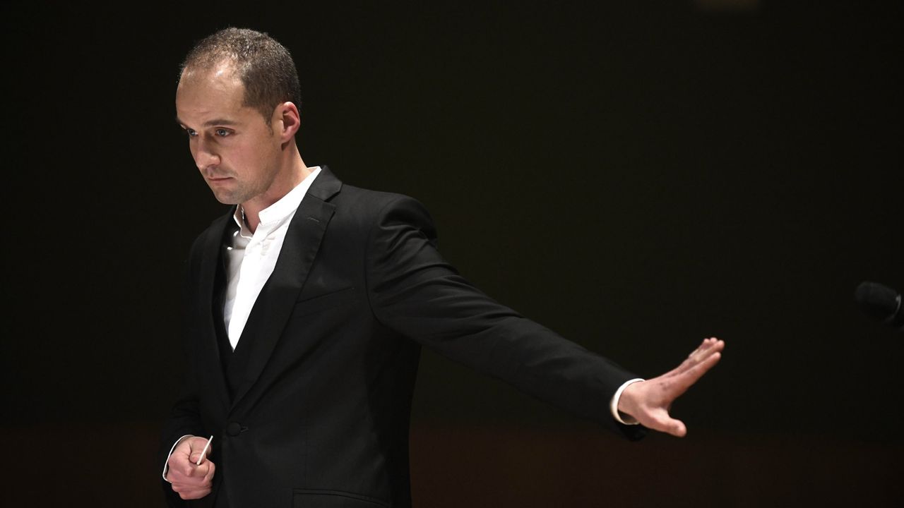 El nuevo director de la Banda de Lugo está pendiente del puesto para dirigir la de Santiago - Vimarsana News