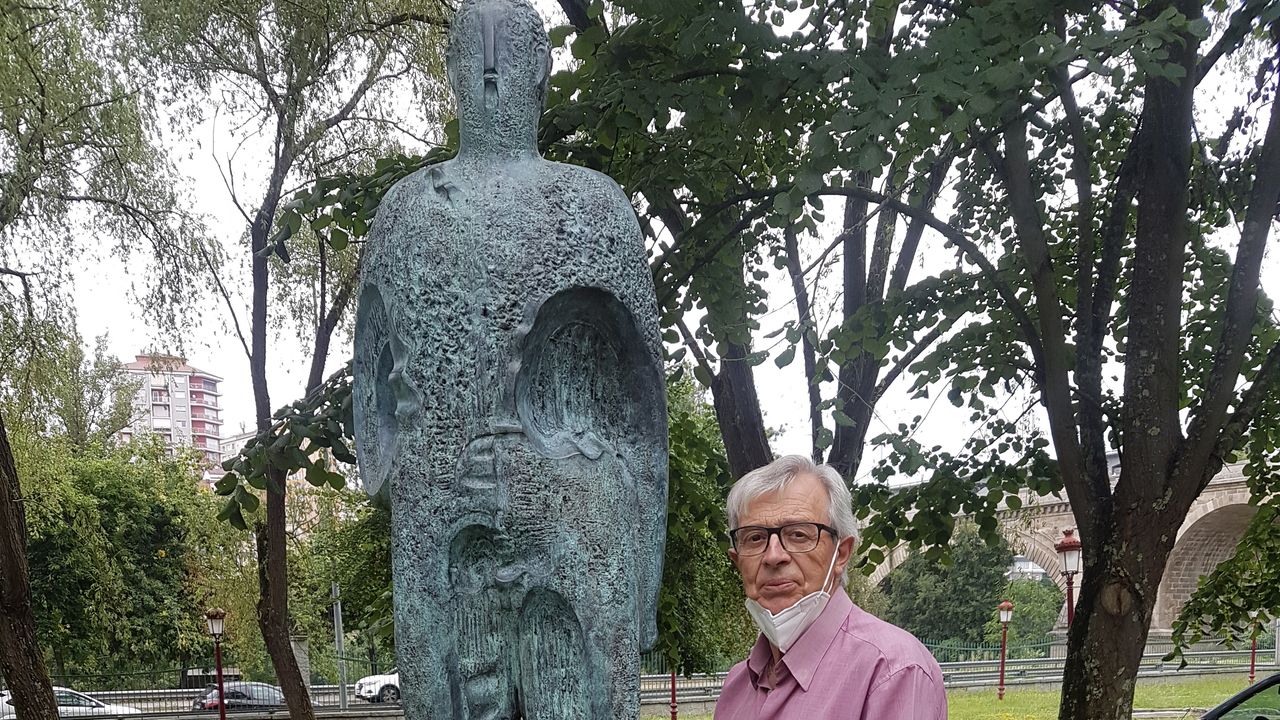 El parque Miño recupera la escultura de Xosé Cid que sufrió daños tras ser robada - Vimarsana News