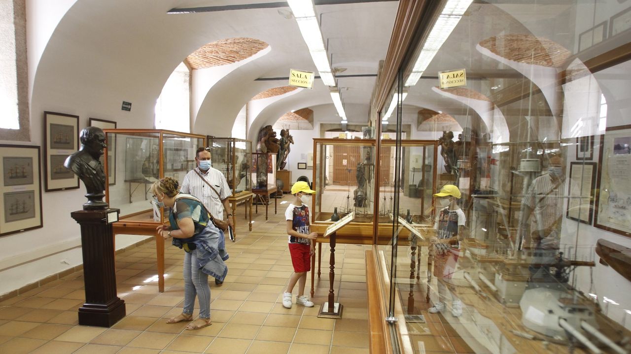 El Museo Naval acoge la exposición del 75 aniversario de la Fuerza de Medidas Contraminas de la Armada - Vimarsana News