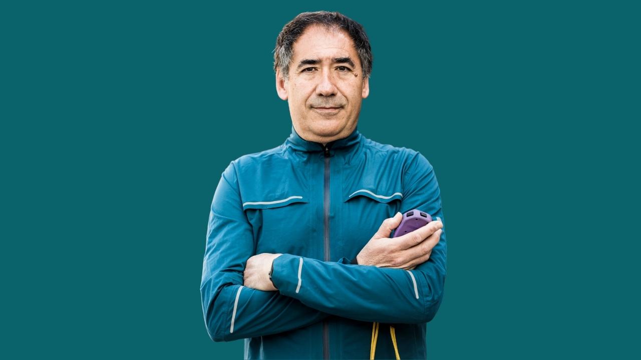 Alberto García, entrenador olímpico «La salud al correr, siendo mujer, viene de las zapatillas y del sujetador que utilice»