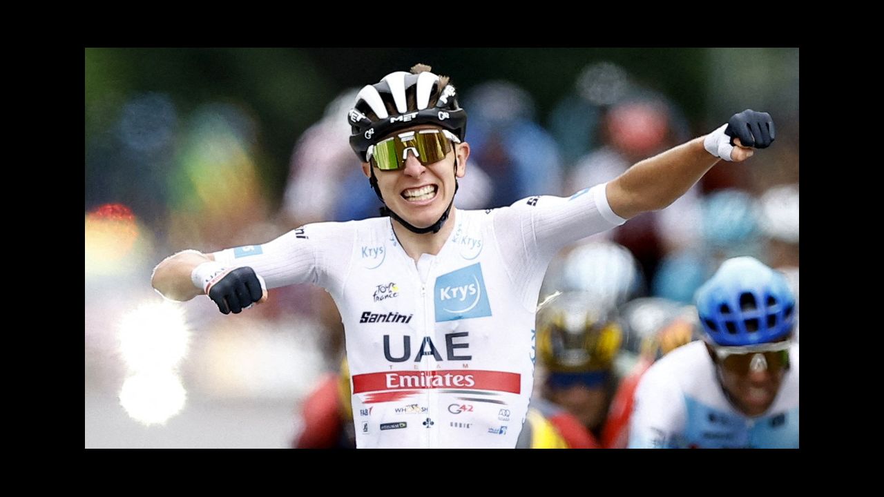 Pogacar gagne et porte du jaune dans la sixième étape du Tour de France