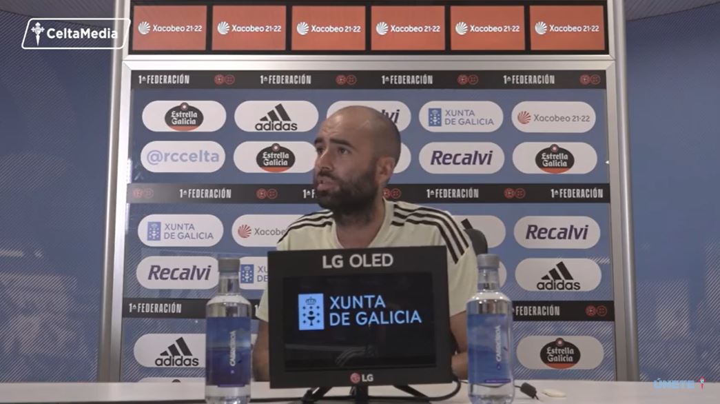 Claudio Giráldez «El plan de partido no cambia por estar un jugador o no»