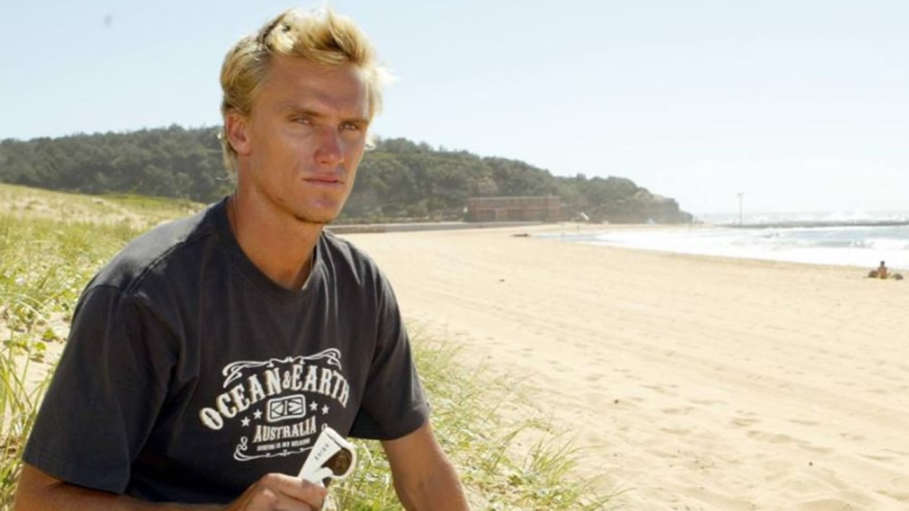 Surfista Chris Davidson morre após levar soco em luta