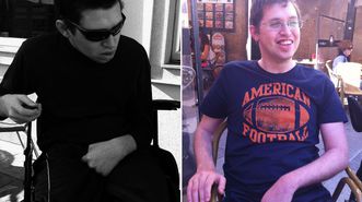 A la izquierda, A.R.S dos meses después de haber llegado a Compostela. A la derecha, tres años después